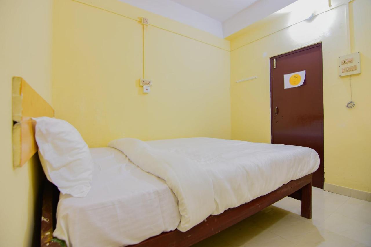 Spot On 30735 Dreamland Guest House Dispur Екстер'єр фото